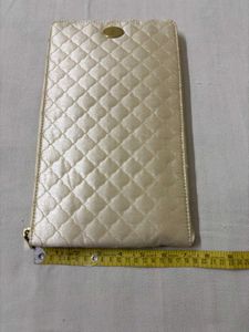 🆕Tanishq Quilted Cosmetic Pouch