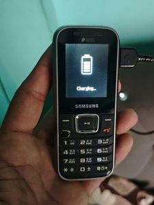 Samsung GT-E1232B