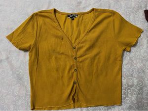 Mustard Ribbed V-Neck Button-Up Top