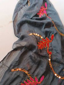 Rajasthani style dupatta heavy embroidery 🎀🪡🧵