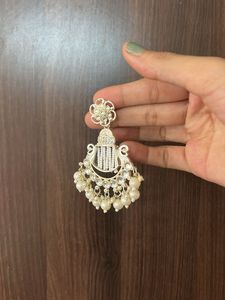 Elegant Pearl &amp; Crystal Chandbali Earrings