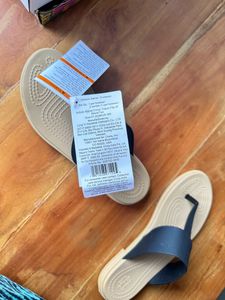 Crocs Women Tulum Flip Flop