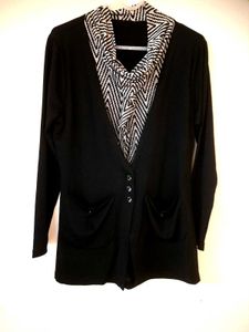 Chic Black Cardigan with Scarf style