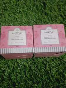 2 Dot & Key Retinol+ Ceramide Night Repair Cream