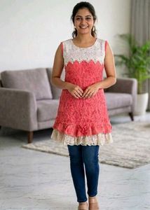 Chic Lace Tunic Top
