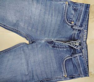 Men's Light Wash Slim Fit Jeans