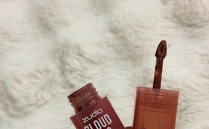 4 piece of makeup set