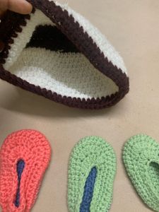 Handmade Crochet Baby Booties &amp; Hat Set
