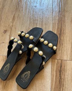 Black Pearl  Flat Sandals- 42 size