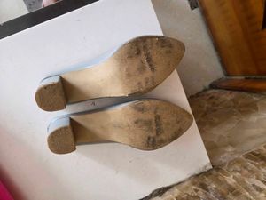 Stylish Grey Patent Mules
