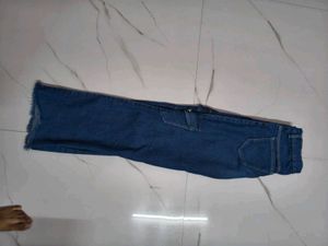Denim Cargo Jeans - Comfort &amp; Style