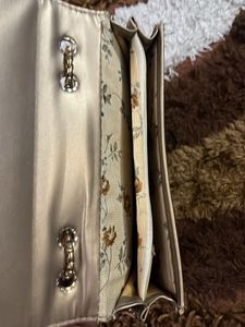 Stylish Textured Crossbody Bag