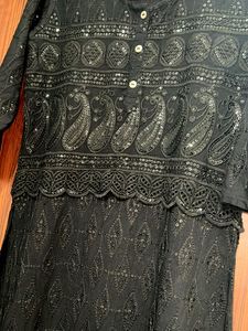 Elegant Black Embroidered Kurta