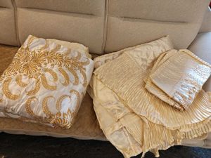 King Sized Satin Bedding Set
