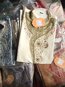 Elegant Grey Embroidered Kurta