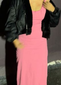Chic Pink Bodycon Dress with Faux Fur Jacket