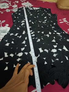 Chic Black Floral Lace Sleeveless Dress