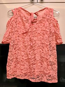 Chic Lace Cold Shoulder Top