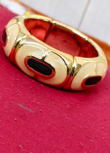 Chic Gold & Cream Enamel Bangle