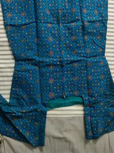 Beautiful Teal kurta with Intricate Pattern