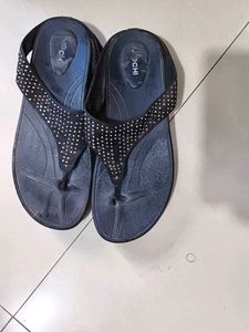 mochi Women's Embellished Flip Flop Sandals