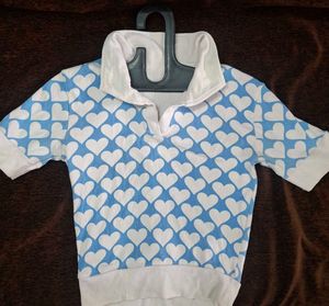 a cute blue heart crop top