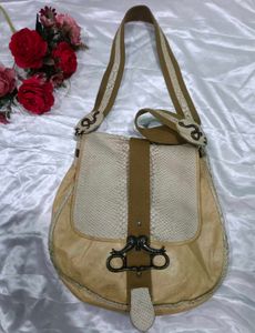 Vintage Unique Snake Accent Shoulder Bag