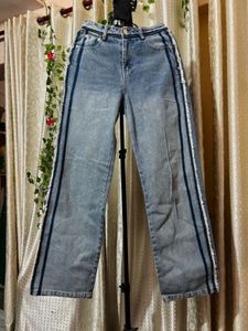 Stylish Women's Blue Jeans