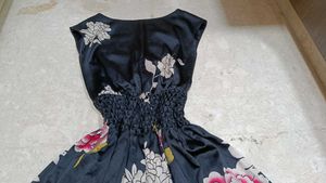 Chic Floral Print Dress