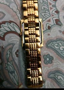 Elegant Swiss Made Longines Gold Diamond Watch