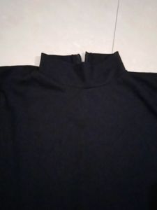 Flash Sale⚡Black Top