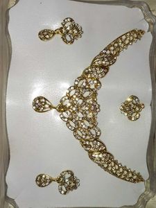 Sparkling Jewellery Set
