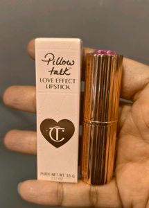 Charlotte Tilbury - Naughty Talk Lipstick