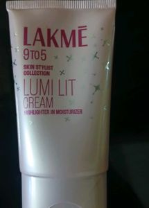 Lakme Lumi Lit Cream - Highlighter