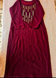 Maroon Kurta with Sequins Embellishment