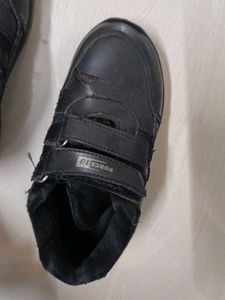 Force 10 by Liberty Black Shoes(6 years best fit)