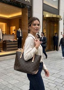 Louis Vuitton Monogram Tote Bag