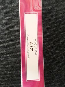 Myglamm Lit Matte Lipstick Bloody Mary