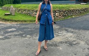 Denim Dress Which Comes In Waist Coat And Skirt