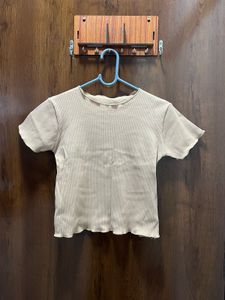 Ribbed Lettuce Hem Crop Top