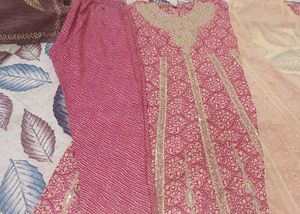 Beautiful Pink anarkali suit