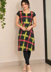 Stylish Plaid Kurta