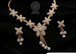 Floral Necklace & Earring Set