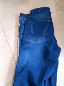 Bradstreet 39 Size Jeans With Side Strap Lines