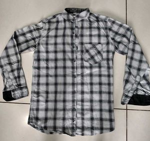 Checkered Long Sleeve Shirt