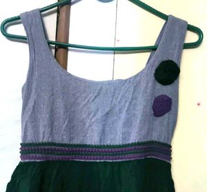 Unique Two-Tone Dress 🩶