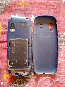 G-Five Guru Feature Phone