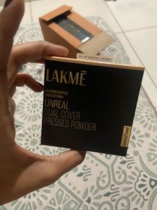 Lakme Unreal Dual Cover Pressed Powder
