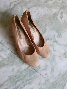Elegant Nude Kitten Heels