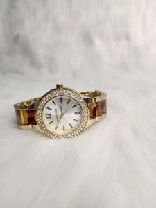 Mk stylish lady With premium quality stainless ste